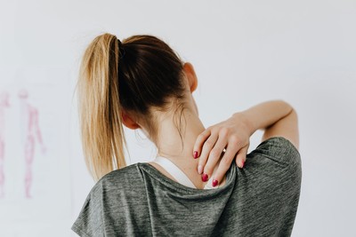 Link to: https://youngchiropractic.ca/pages/neck-pain