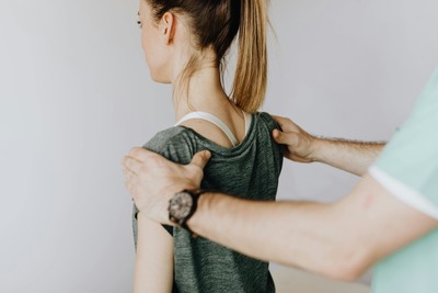 Link to: https://youngchiropractic.ca/pages/scoliosis