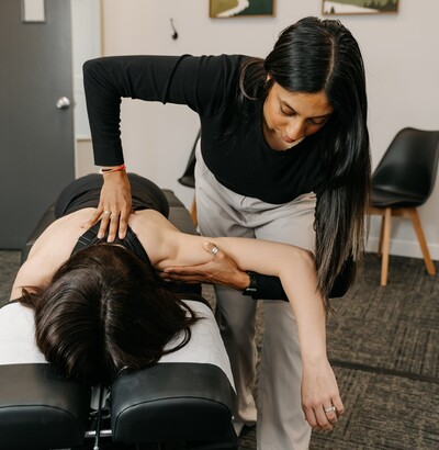 Link to: https://youngchiropractic.ca/pages/shoulder-pain